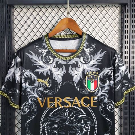 Italia x Versace «Black» .